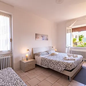 Belvedere Nocleg ze śniadaniem Colico