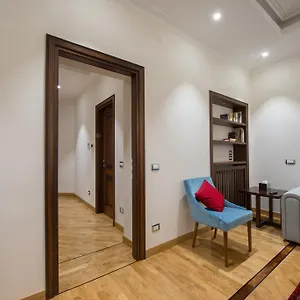  Apartment 900 Lazio, Emilia & La Corte